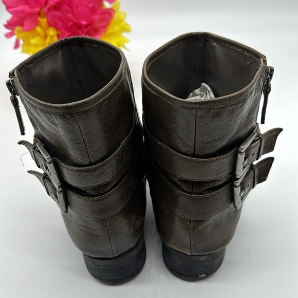 Nine West Just This Brown Leather Ankle Bootie Size 8.5 MCA6442K - Picture 3 of 7